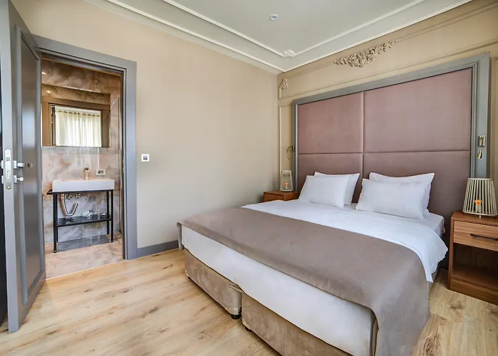 Taksim Premium Hotel