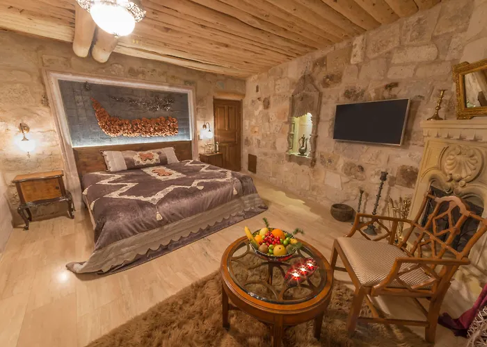 Elika Cave Suites & Spa