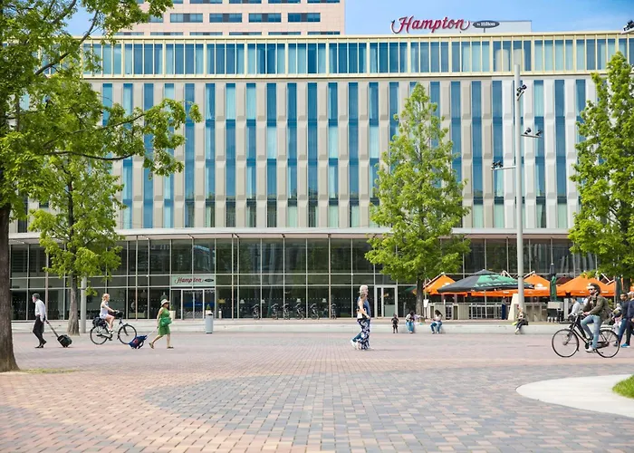 Beach hotel: Hampton By Hilton Amsterdam Arena Boulevard