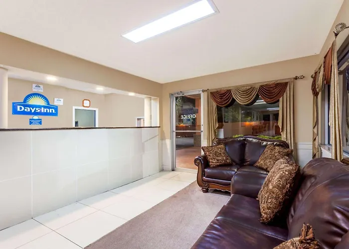 Motel: Days Inn By Wyndham Columbia