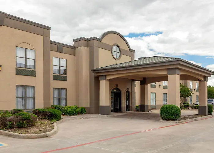 3 star hotel: Quality Suites Sherman