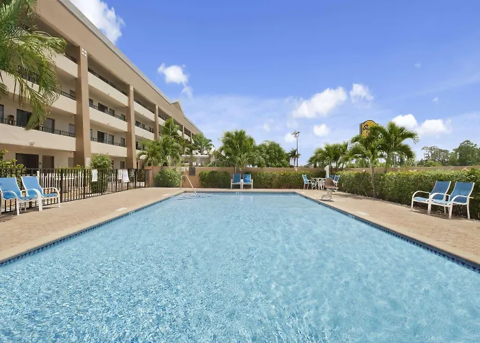 Super 8 By Wyndham