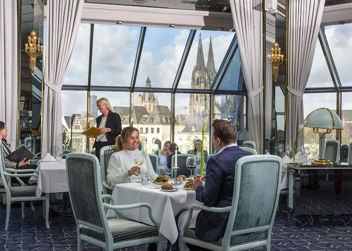 Maritim Koeln