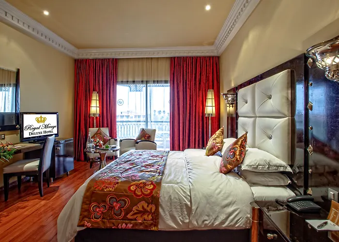 Hotel dichtbij College: Royal Mirage Deluxe