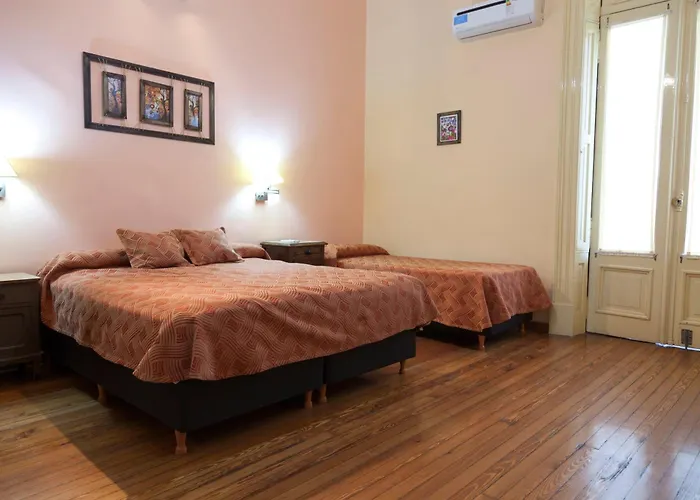 Hotel Reina