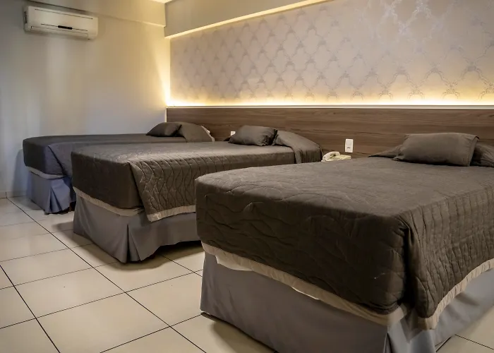 Hotel de pingue-pongue: Foz Plaza Hotel