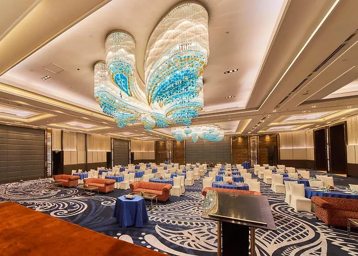 Boutique hotels Crowne Plaza New Delhi Rohini By Ihg