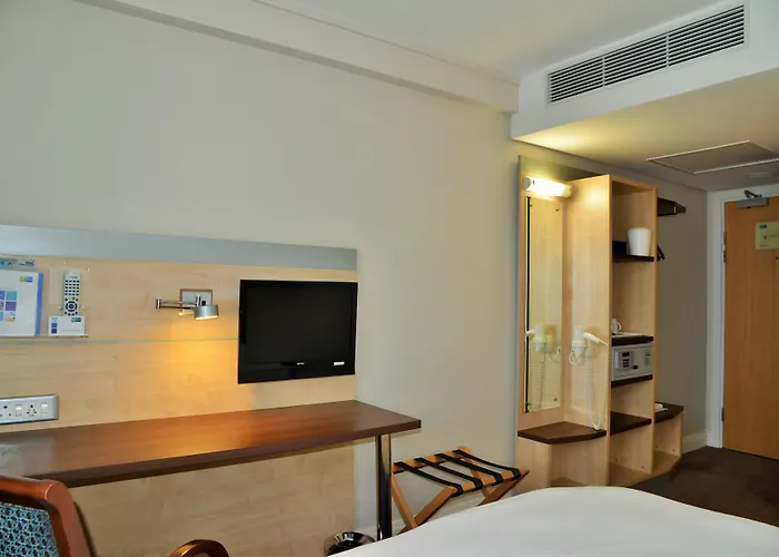 Rh & Apartments -