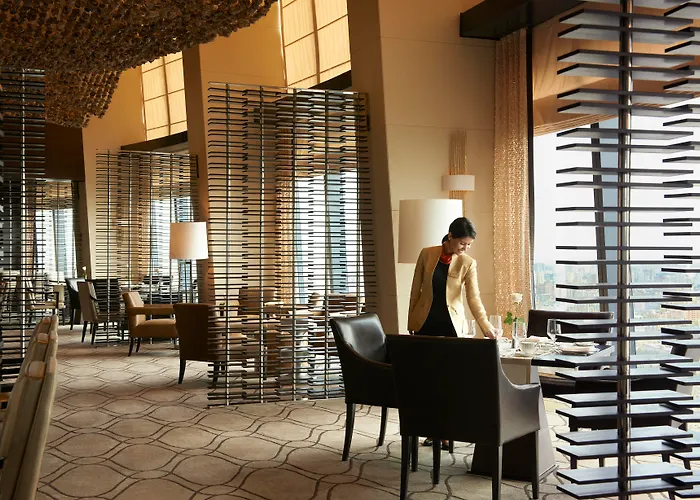 Resort: Fairmont Baku, Flame Towers