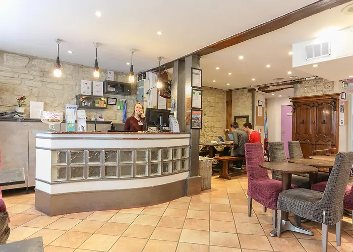 Lodge: Le Village Montmartre