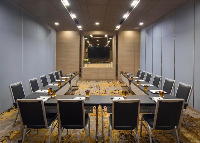 Solitaire Bangkok Sukhumvit 11