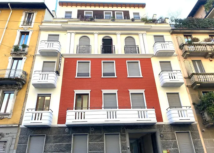 Golden Milano