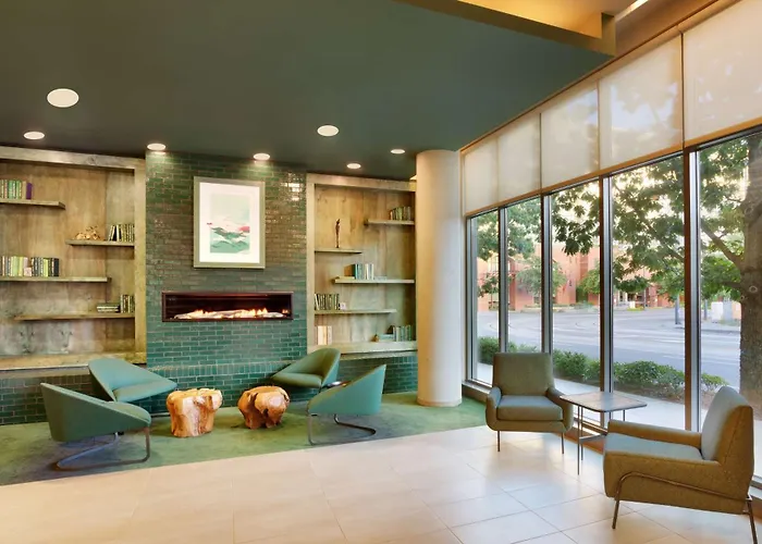 Hyatt House / Downtown