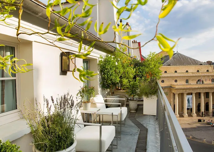 Hôtel avec vue: Hôtel Baume