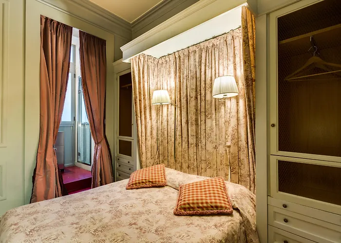 Casa Heberart Guest House Sistina