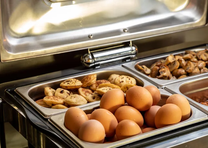 Resort: Urban Lodge Hotel
