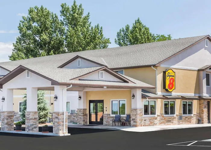 Motel: Super 8 By Wyndham Montrose