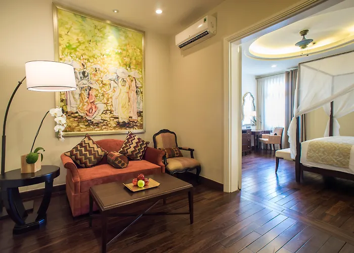 Resort: Villa Song Saigon