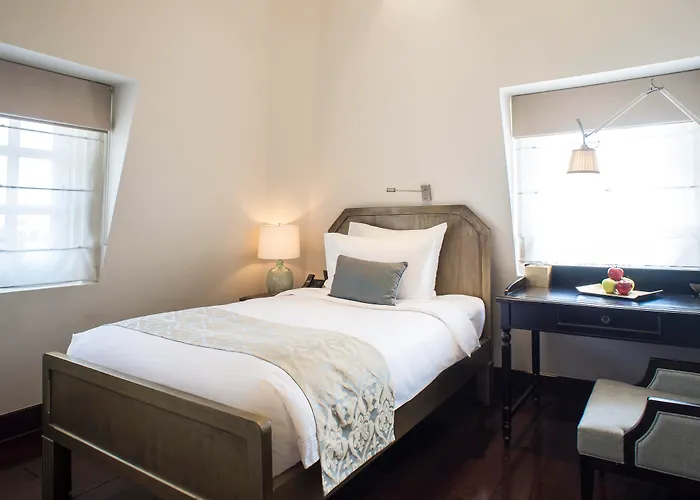 Resort: Villa Song Saigon