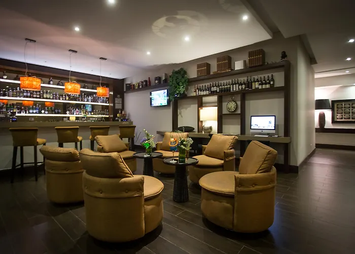 Hotel de 5 estrellas: Hotel 93 Luxury Suites By Preferred