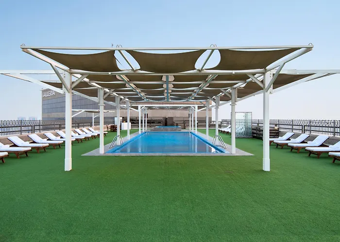 Condo: Hyatt Regency Galleria Residence Dubai