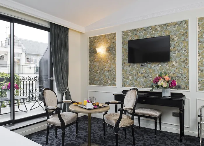 Hôtel de luxe: Hôtel Saint-Pétersbourg Opéra&Spa