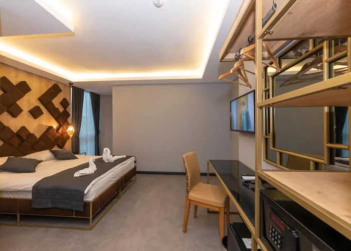 Hotel: Fly And Stay Airport Hotel
