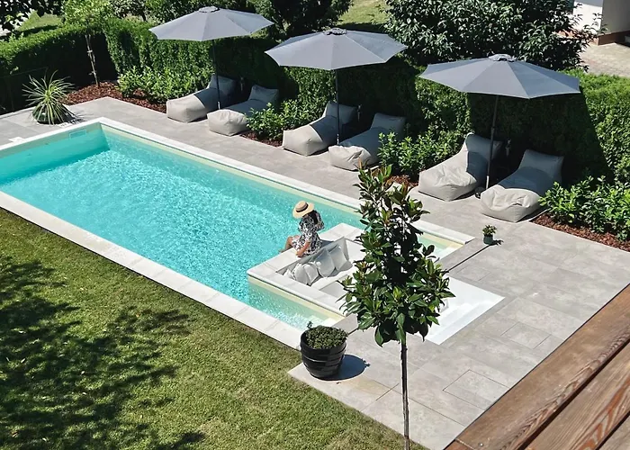 Villa Pomona