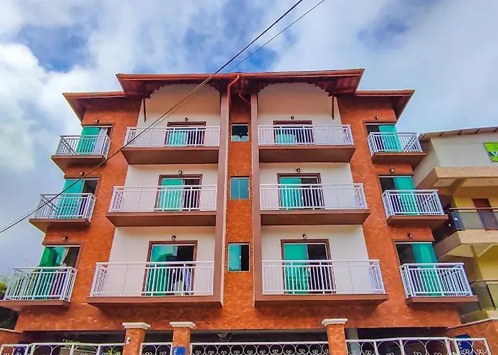 Antiquus Aparthotel