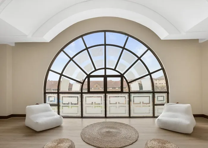Apart hotel: The Archer Aparthotel By Totalstay