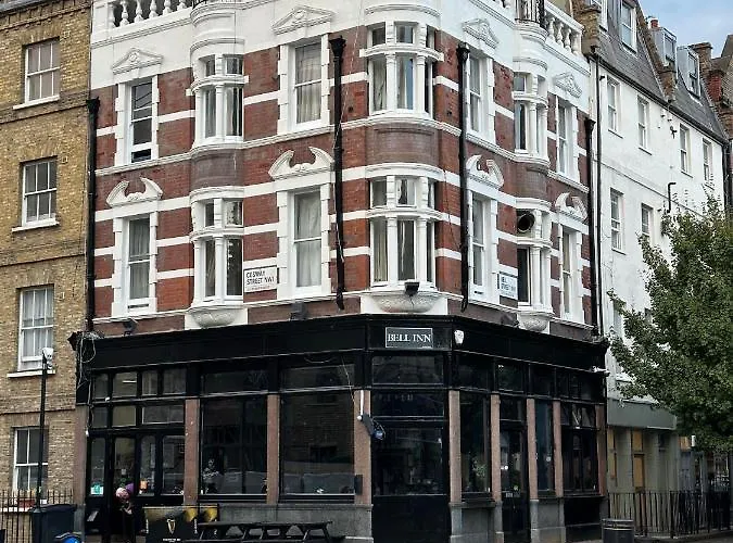 Bell House Hostel