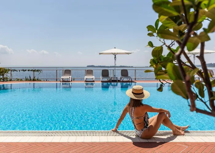 Hotel Ping Pong: Hotel Villa Florida Suites&Suite Apartments