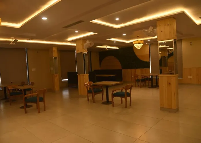 3 star hotel: Shiva Palace