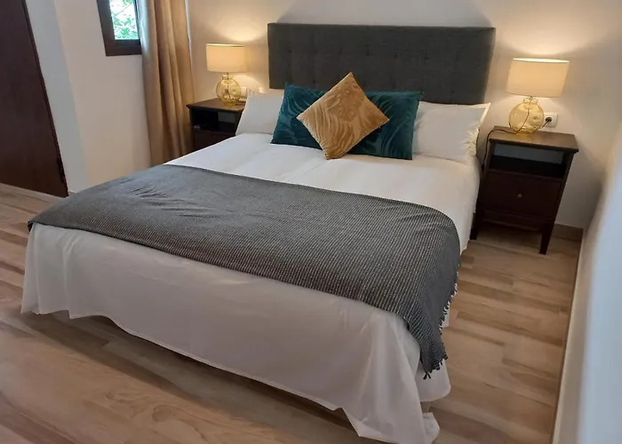 CASA RURAL ÁGUILAS HOME zhr