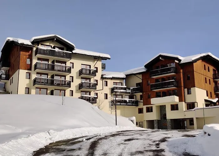 Hôtel avec piscine: Résidence Goélia Les 4 Vallées