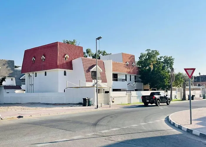 Villa: The Villa Dubai