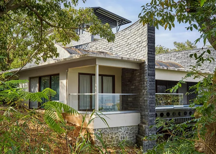 Vacation rental: Saffronstays Yahvi Waters By Kosha Villas - 2-Br Villa Near Pawna Lake With Infinity Pool And Bonfire Setup