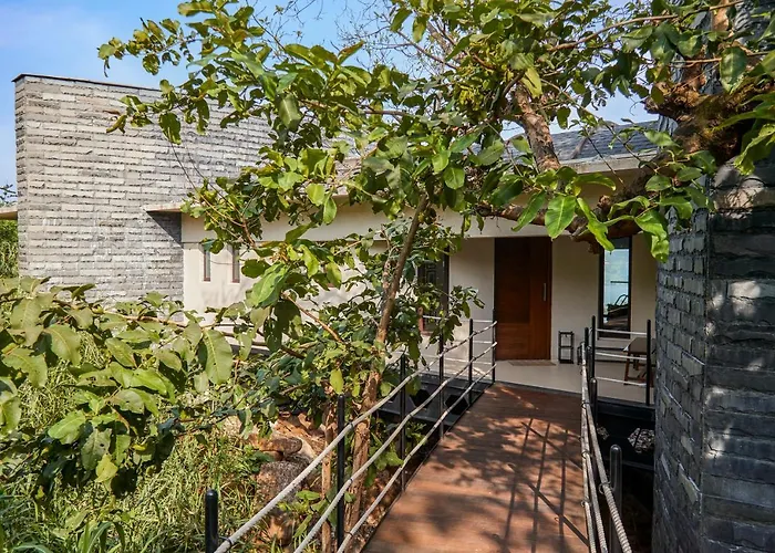 Vacation rental: Saffronstays Yahvi Waters By Kosha Villas - 2-Br Villa Near Pawna Lake With Infinity Pool And Bonfire Setup
