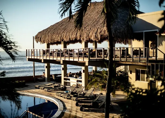 Casa De Mar Hotel And Villas