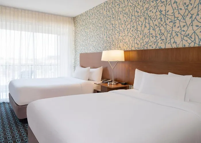 Hotels Close to Airport Fairfield Inn & Suites By Marriott Los Angeles Lax/El Segundo