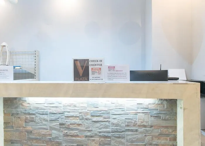 Reddoorz At V Plaza Hotel Manila