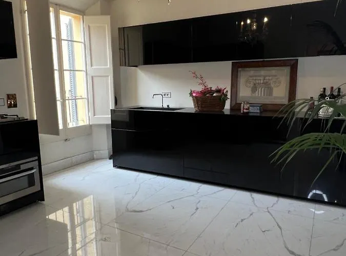 Castiglione 27 Luxury Suite