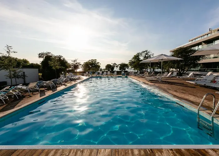 Novi Resort