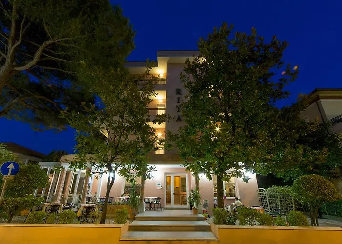 Hôtel de l'aéroport: Hotel Rita