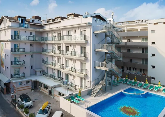 Hotel with view: Hotel Kennedy