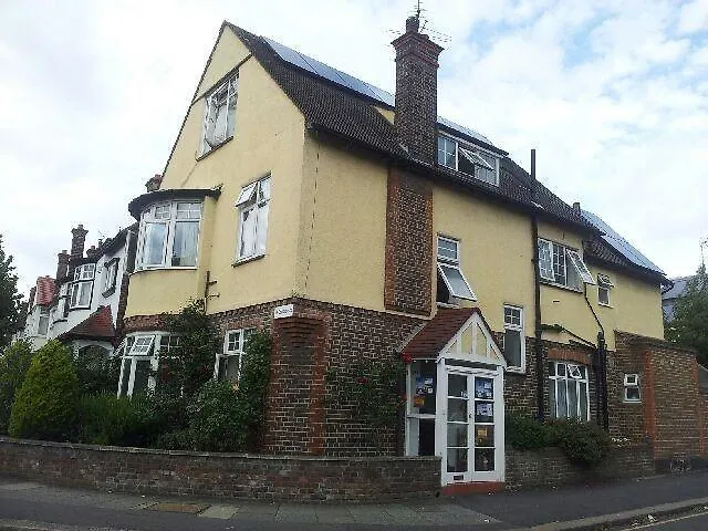 B&B only: Compton Guest House