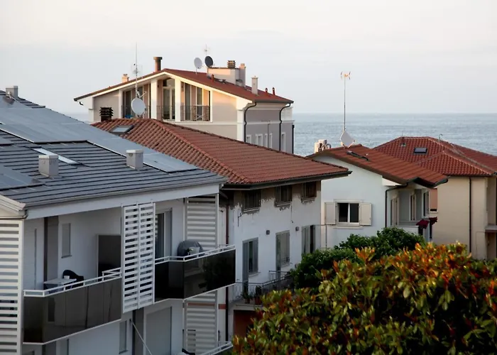 Hotel sulla spiaggia: Hotel Alfa - SPIAGGIA INCLUSA con pacchetti personalizzati