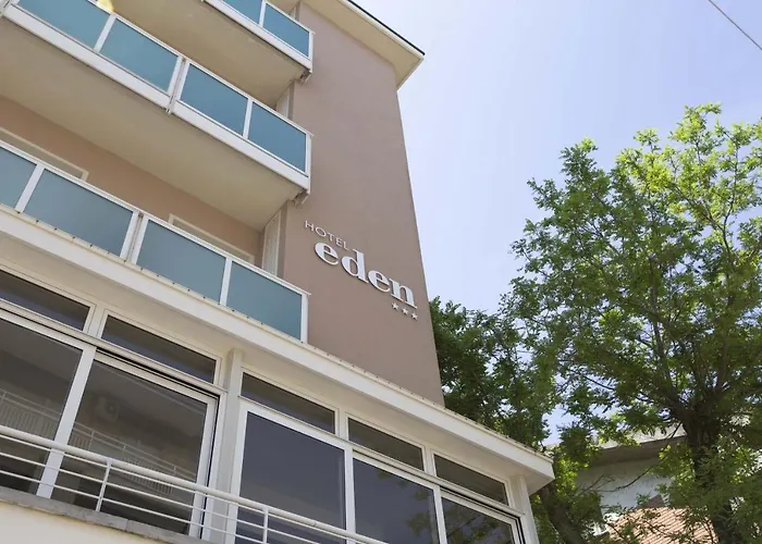 Hotel sulla spiaggia: Hotel Eden B&B