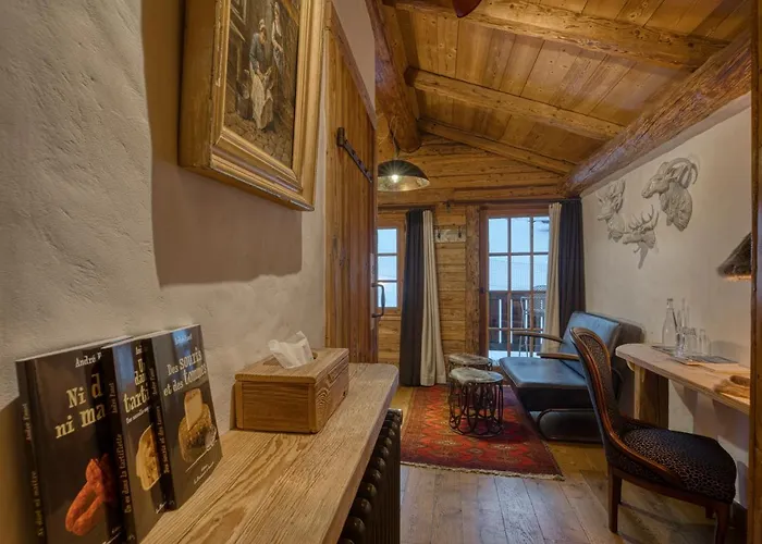 Boutique hotel only: Le Vieux Chalet