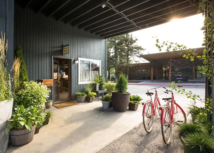 Cache House